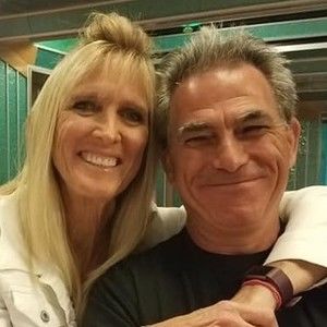 Meet your Posher, Patti kai stelios